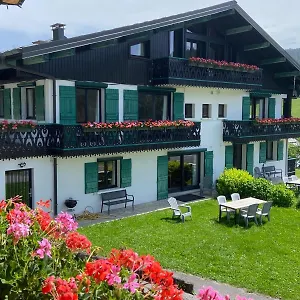 Fleur Des Alpes 1 Chalet