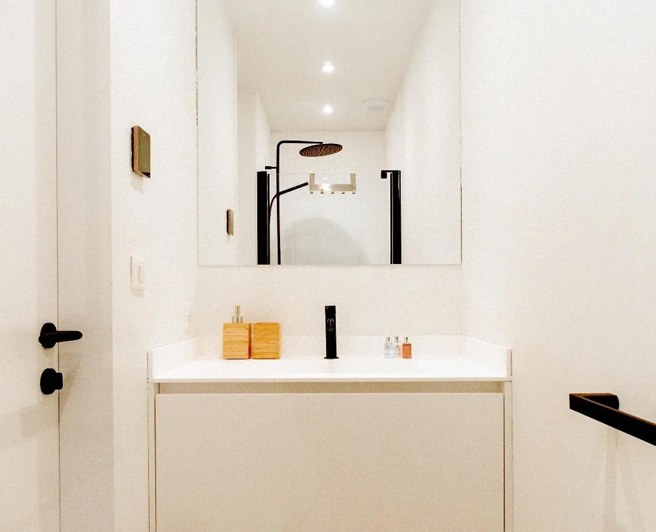 Bright & Elegant Stand Alone Chalet - 8 Ppl - Vois Le Mont Les Gets 0*,